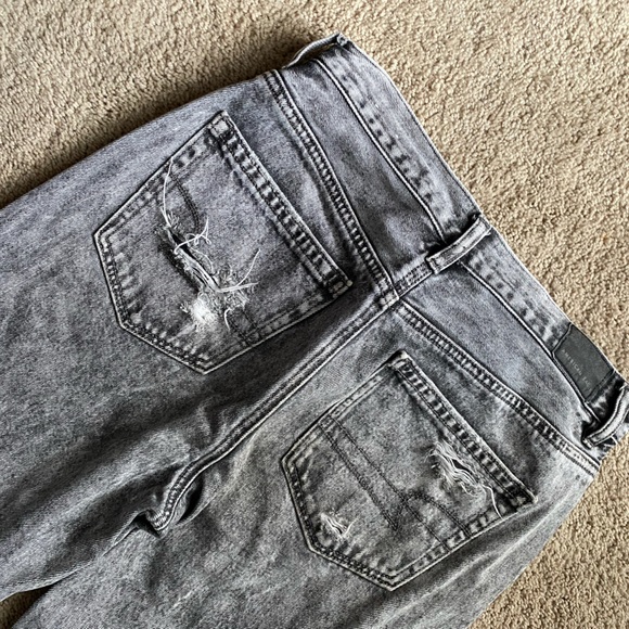 Gray Ripped Jeans - Picture 3 of 6